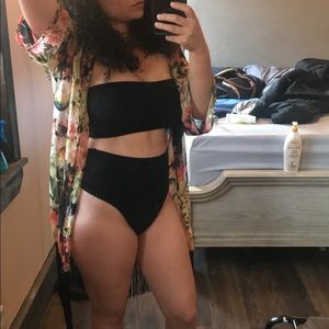 Tube two-piece swim suit. Woman Size: M, L & XL